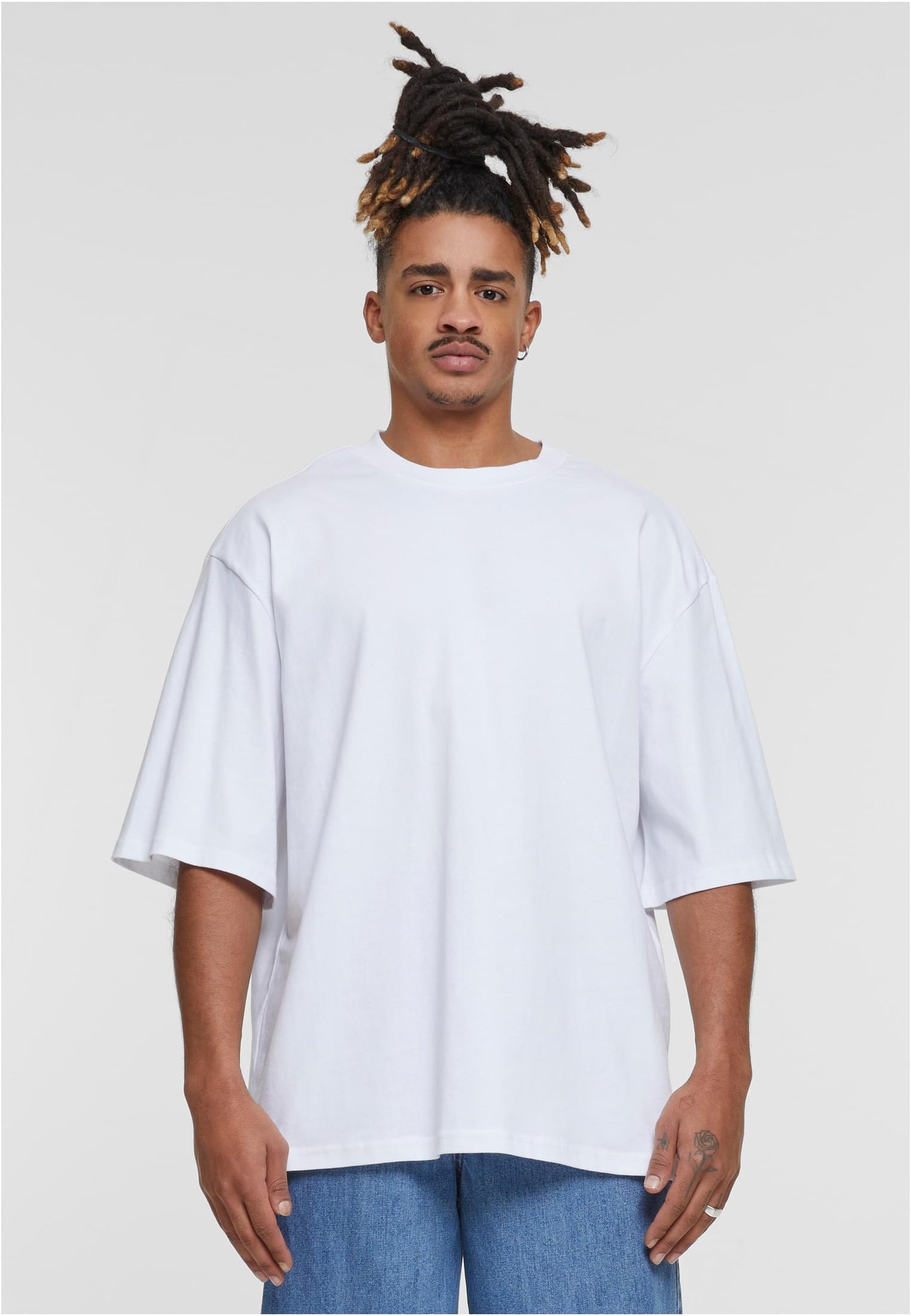 Oversized Sleeve T-shirt